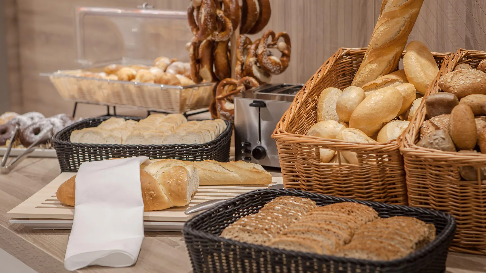 Holiday Inn Munich - City East, An Ihg Hotel 4*,